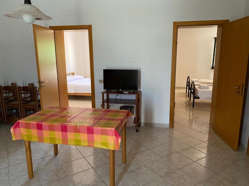 Casa Vacanze Foce Varano Exterior foto